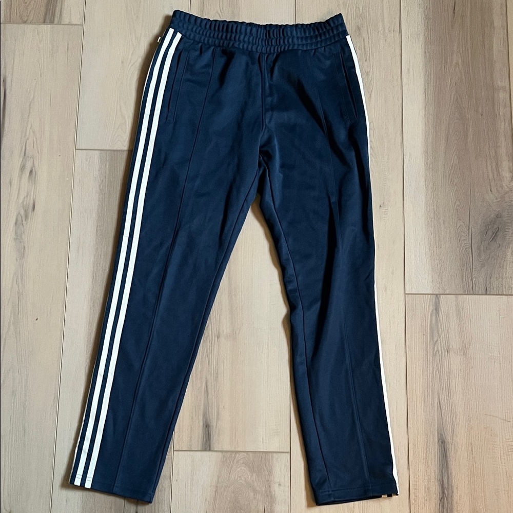 Adidas Men Mellow Ride Club Beckenbauer Track Pants size M/L Navy HN1674